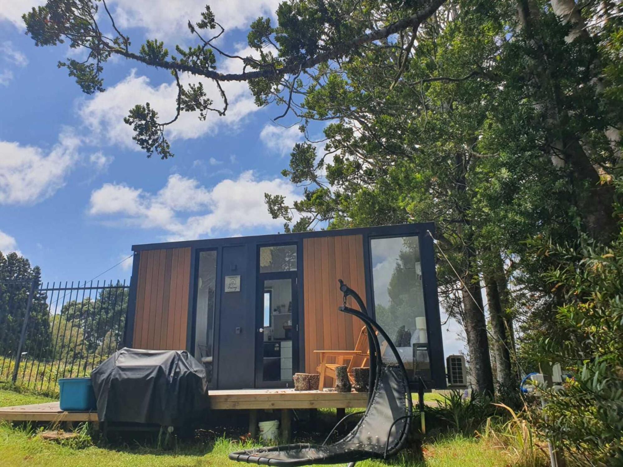 Вілла The Kauri Getaway By Tiny Away Waitoki Екстер'єр фото